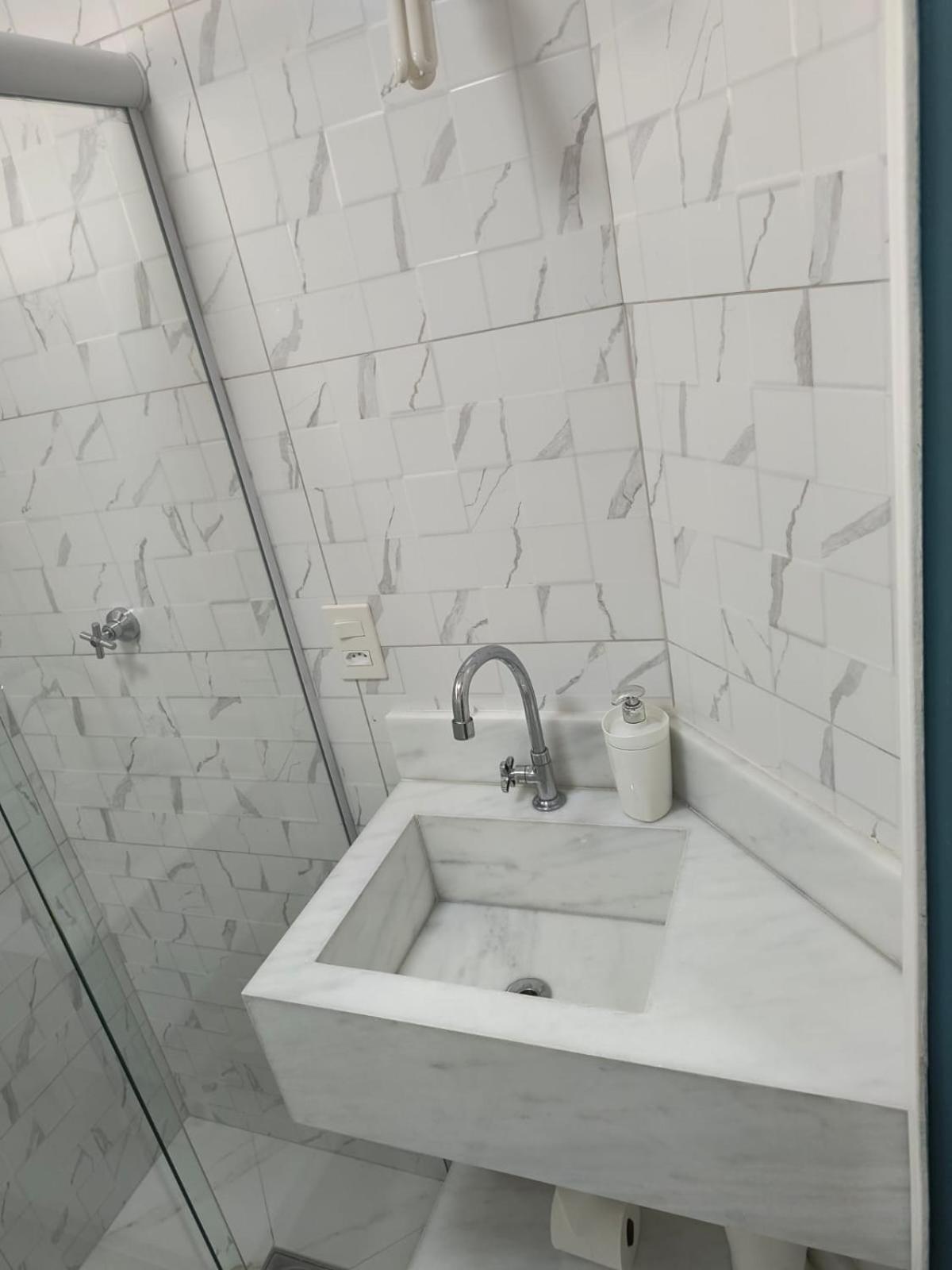 Inteiro 1 Com Ar Condicionado No Boqueirao Apartamento Santos (Sao Paulo)