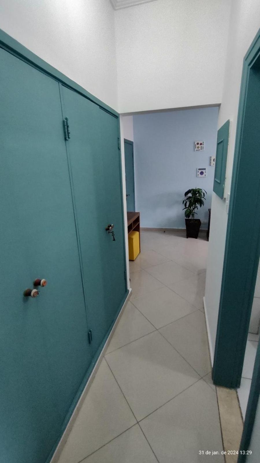 Inteiro 1 Com Ar Condicionado No Boqueirao Santos (Sao Paulo)